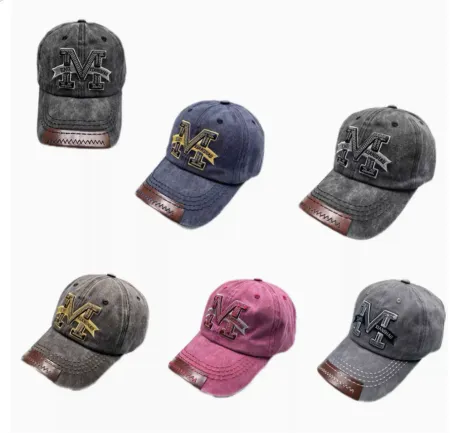 Spring and autumn vintage baseball caps, men's and women's outdoor sun hats, washed denim distressed letter M embroidered baseball caps Spring and autumn vintage baseball caps, men's and women's outdoor sun hats, washed denim distressed letter M embroidered baseball caps